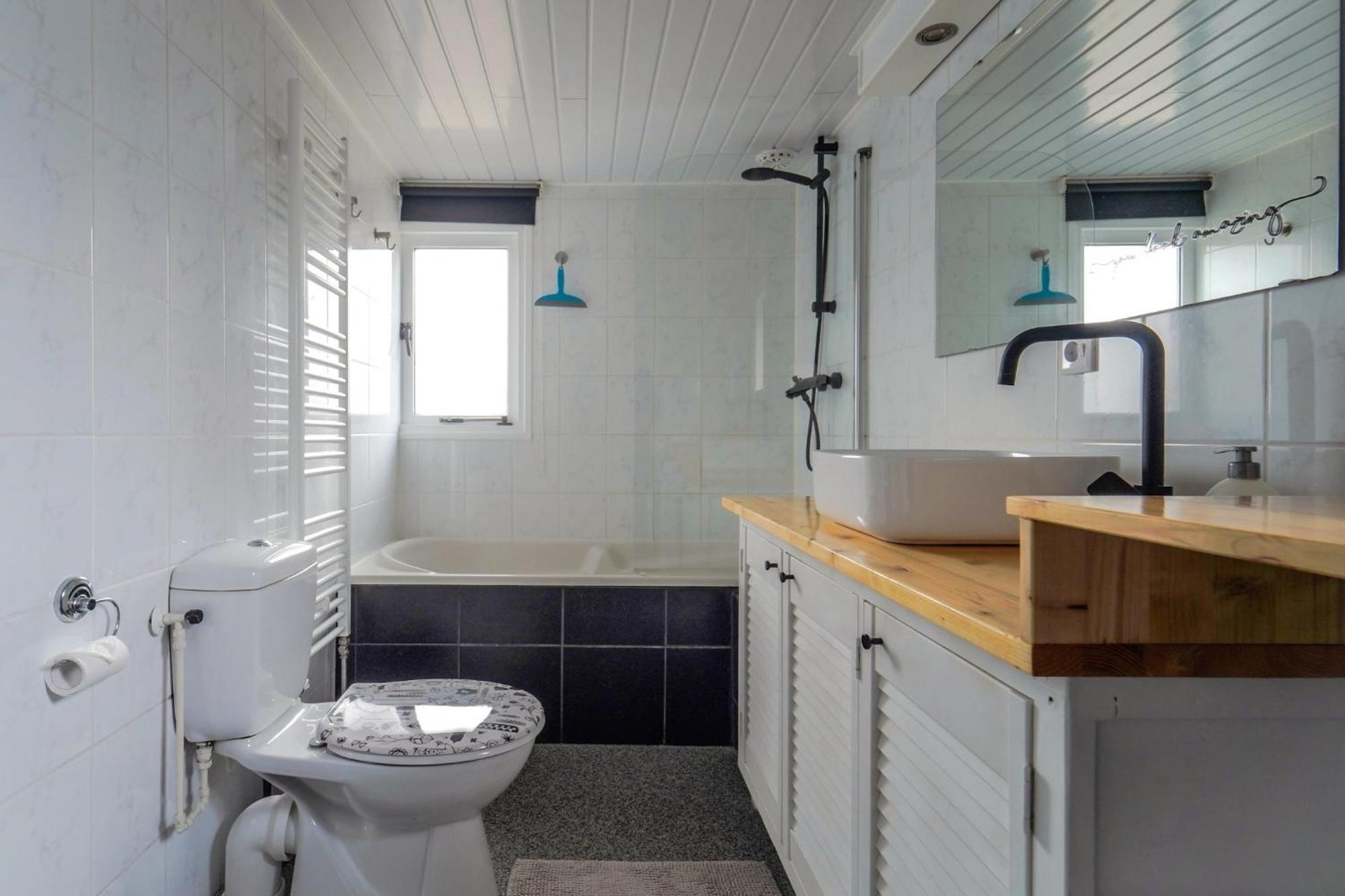 Better Together - Luxe Chalet Met Houtkachel Erm Exterior foto